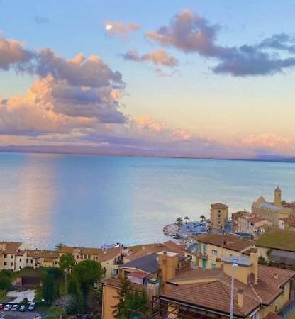 Bilocale Vista Mare Con Posto Auto Διαμέρισμα Porto Santo Stefano  Εξωτερικό φωτογραφία
